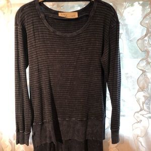 Navy long sleeve shirt with opening in front